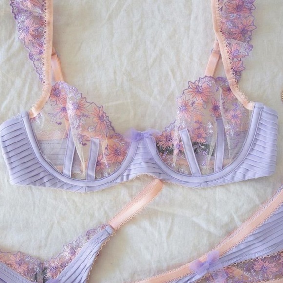 For Love & Lemons Ophelie Embroidered Scoop Bra Pastel Purple XXS NEW - Picture 2 of 7
